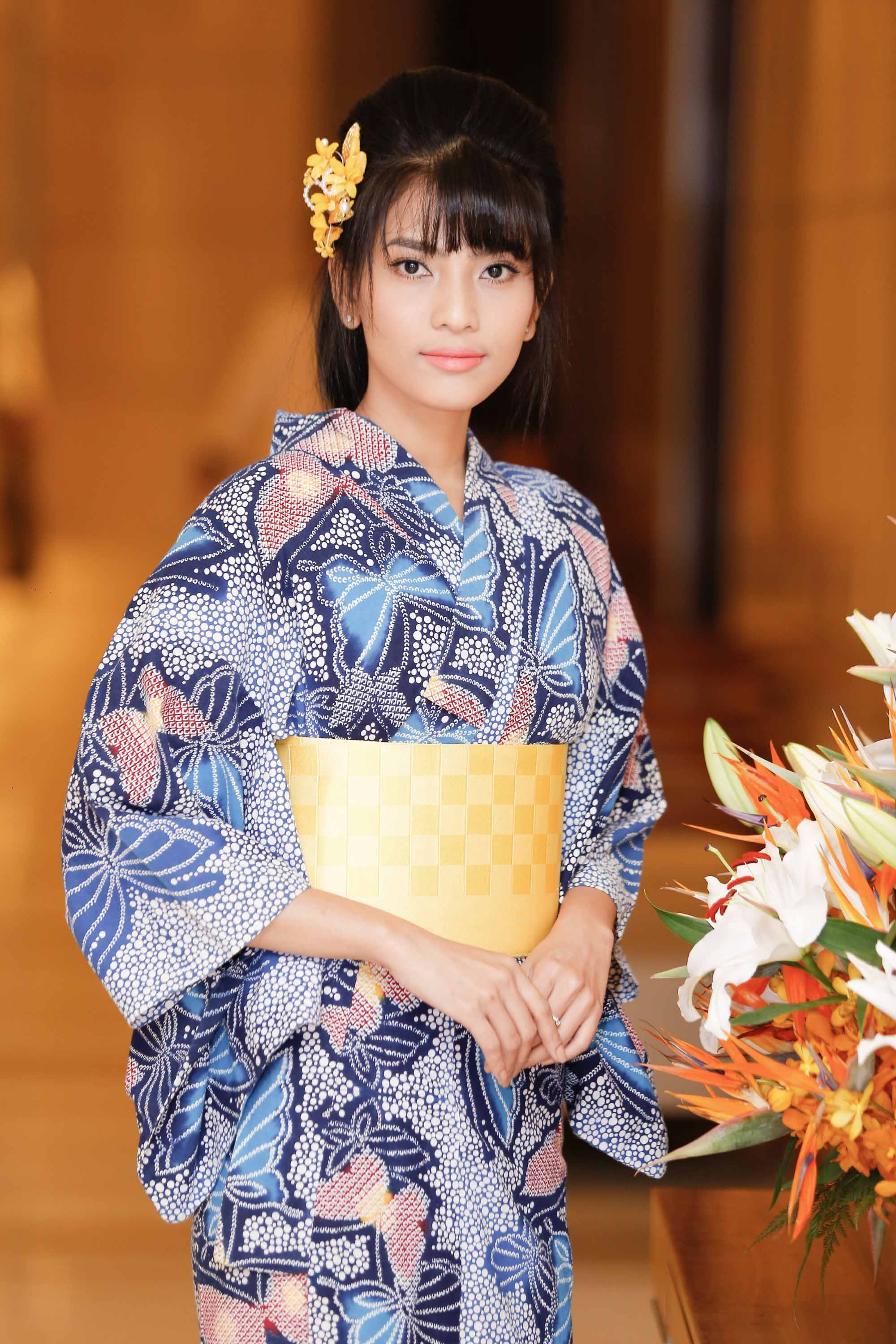 Ngôi sao - Các Hoa hậu, Á hậu Việt đọ sắc trong trang phục Kimono (Hình 8).