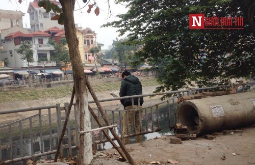 Xã hội - Xử phạt người 'tiểu đường': Vẫn hạn chế, số vụ đếm trên đầu ngón tay (Hình 2).