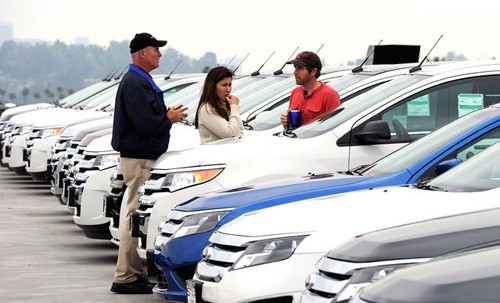 Đánh giá - Thuế nhập khẩu ô tô giảm 0%, khách hàng có nên chờ đợi?