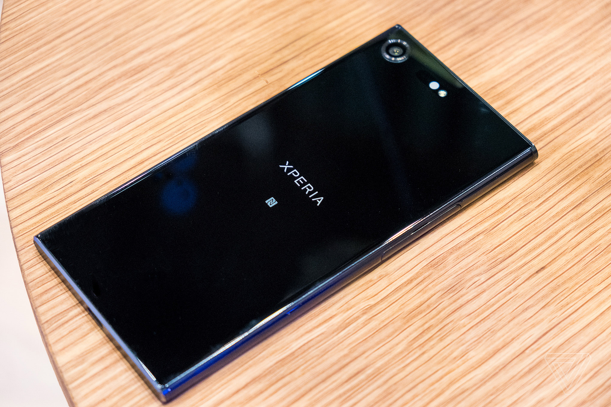 Đánh giá - Xperia XZ Premium-'Con át chủ bài' của Sony tại MWC có gì đặc biệt? (Hình 3).