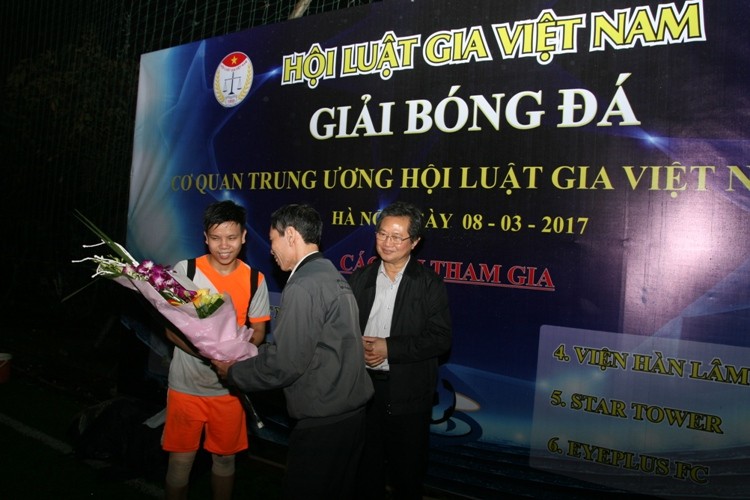 Xã hội - Báo Đời sống và Pháp luật vô địch giải bóng đá TƯ Hội Luật gia VN (Hình 9).