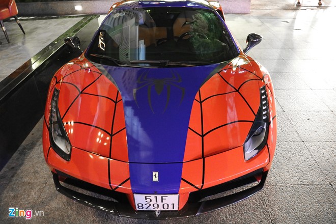 Thị trường - Siêu xe Ferrari 488 GTB khoác áo Người nhện tại Sài Gòn (Hình 2).