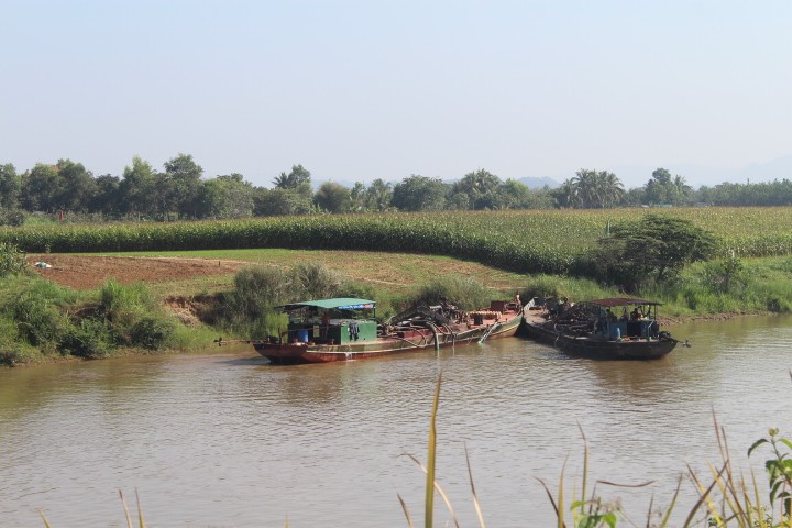 Xã hội - Sạt lở đất do khai thác cát ồ ạt ở thượng nguồn sông Đồng Nai (Hình 4).