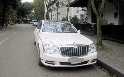 Thú chơi - Soi chi tiết Maybach 62S rước dâu giá 21 tỷ đồng của MC Thành Trung (Hình 3).