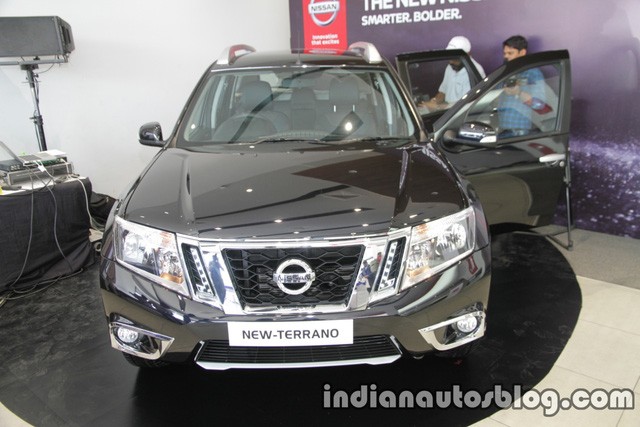 Tin tức xe - SUV giá rẻ Nissan Terrano 2017 ra mắt, giá từ 349 triệu đồng (Hình 5).