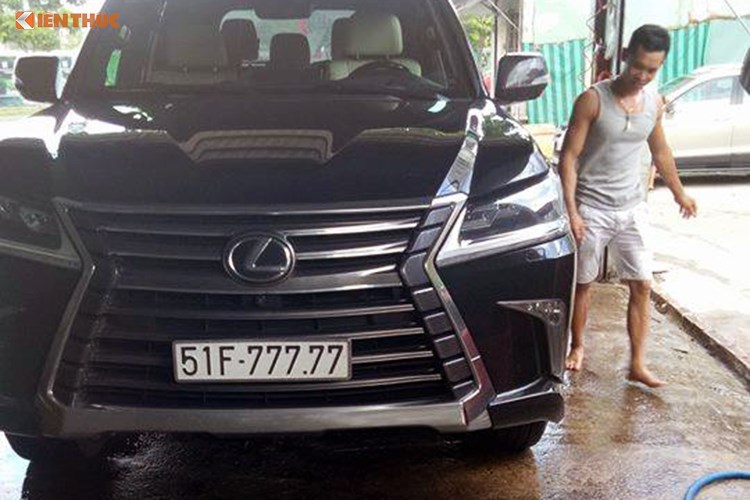 Thị trường - 'Chuyên cơ mặt đất' Lexus LX570 biển ngũ quý 7 tại Sài Gòn (Hình 2).