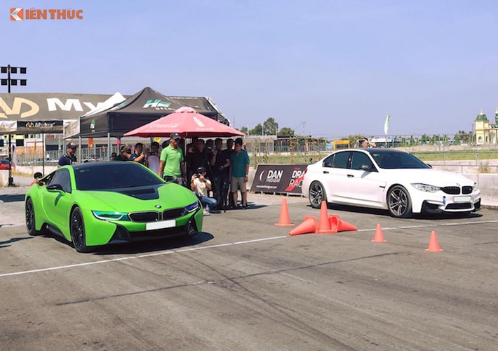 Thú chơi - Dân chơi ôtô hạng sang BMW 'đua nóng' tại Long An