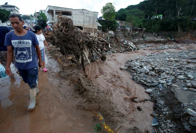 Tiêu điểm - Colombia: Dồn dập lở đất, lũ lụt nửa đêm, gần 300 người thiệt mạng (Hình 2).