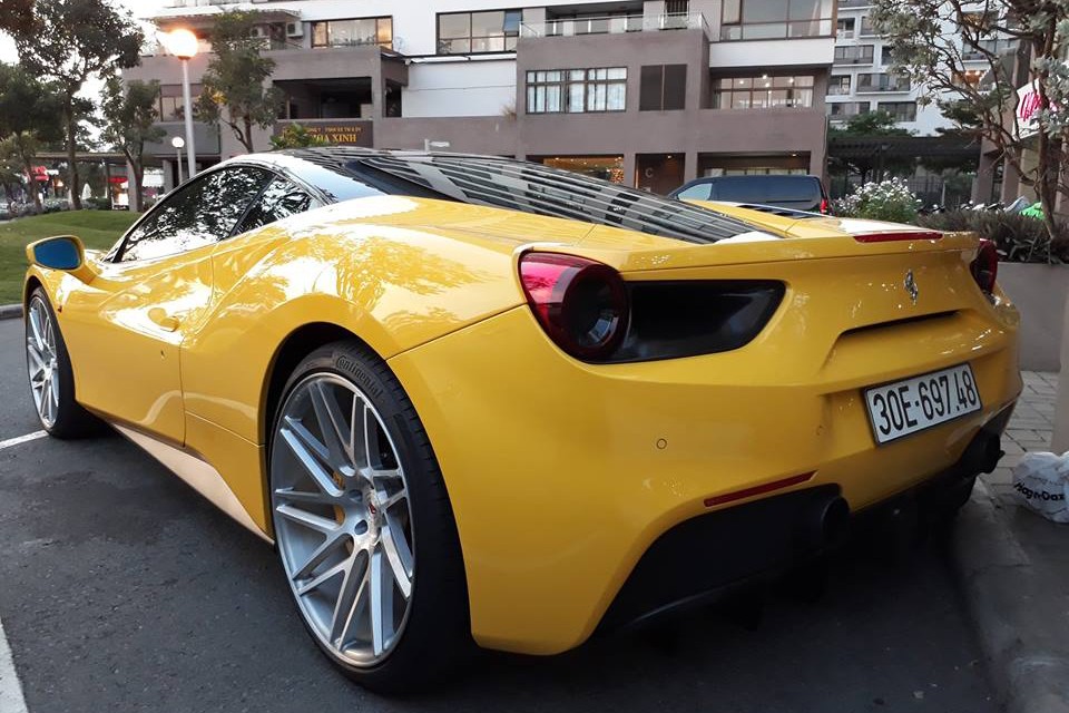 Thú chơi - Soi chi tiết Ferrari 488 GTB màu vàng mới tậu của Cường Đô la  (Hình 5).