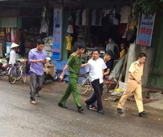 An ninh - Hình sự - Vụ giết mẹ, bắt con người tình: Nghi phạm nhắn tin báo nơi giấu xác