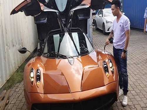 Thú chơi - Minh Nhựa đem 'thần gió' Pagani Huayra 80 tỷ đồng đi đăng ký biển số