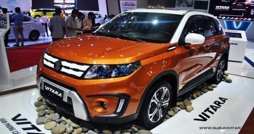 Đánh giá - Suzuki Vitara giảm giá khủng liệu có thể đánh bại Ford EcoSport?