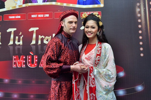 TV Show - Chàng ca sĩ Tây - Kyo York đam mê những làn điệu cải lương (Hình 3).