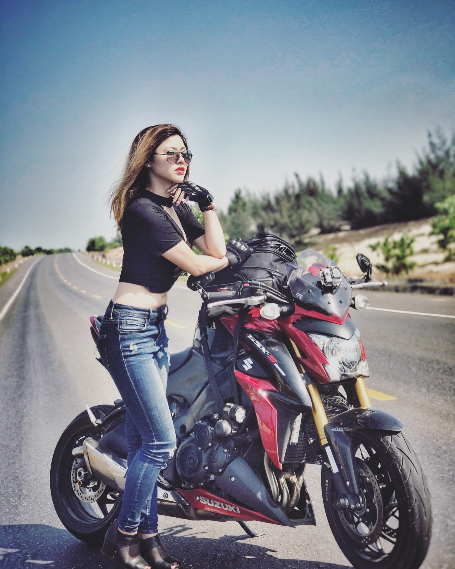 Thú chơi - Ngắm nữ biker Thu ‘Gạch' nóng bỏng bên Suzuki GSX-S1000  (Hình 8).