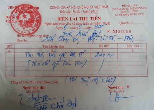 Xi nhan Trái Phải - Nộp 2 triệu đồng để khai sinh cho con thứ 3: Buộc phải ‘tự nguyện’