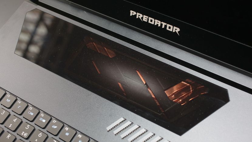 Sản phẩm - Acer tung Predator Triton 700 sẵn sàng ‘đánh bật’ MacBook Pro (Hình 2).