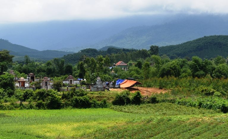 Xã hội - Đồ vật 3 nạn nhân bị sét đánh chết ở QB cùng mang lúc đào huyệt  (Hình 3).