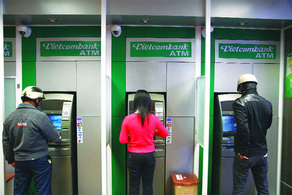 Tài chính - Ngân hàng - Khách hàng đang ngủ mất 30 triệu đồng, Vietcombank nói gì?
