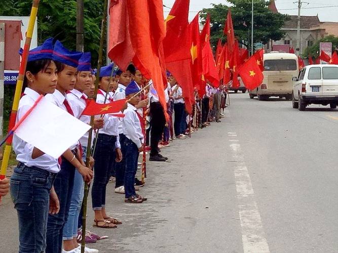 Xã hội - Hà Tĩnh đón nhận và an táng 12 hài cốt liệt sỹ hy sinh tại Lào (Hình 2).