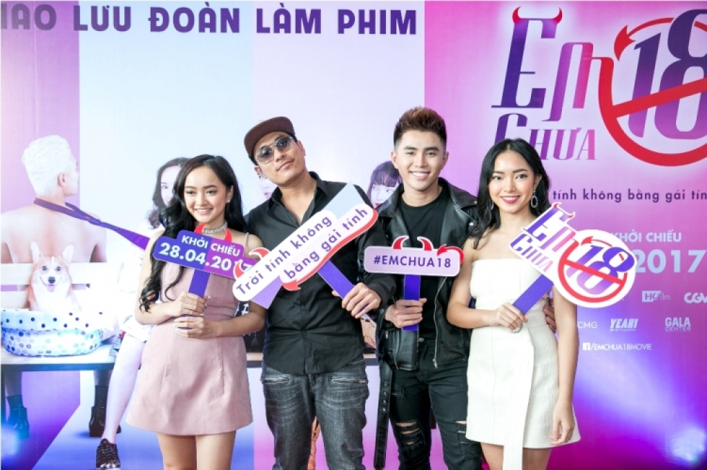 Phim ảnh - 'Em chưa 18' xô đổ nhiều kỷ lục phim Việt