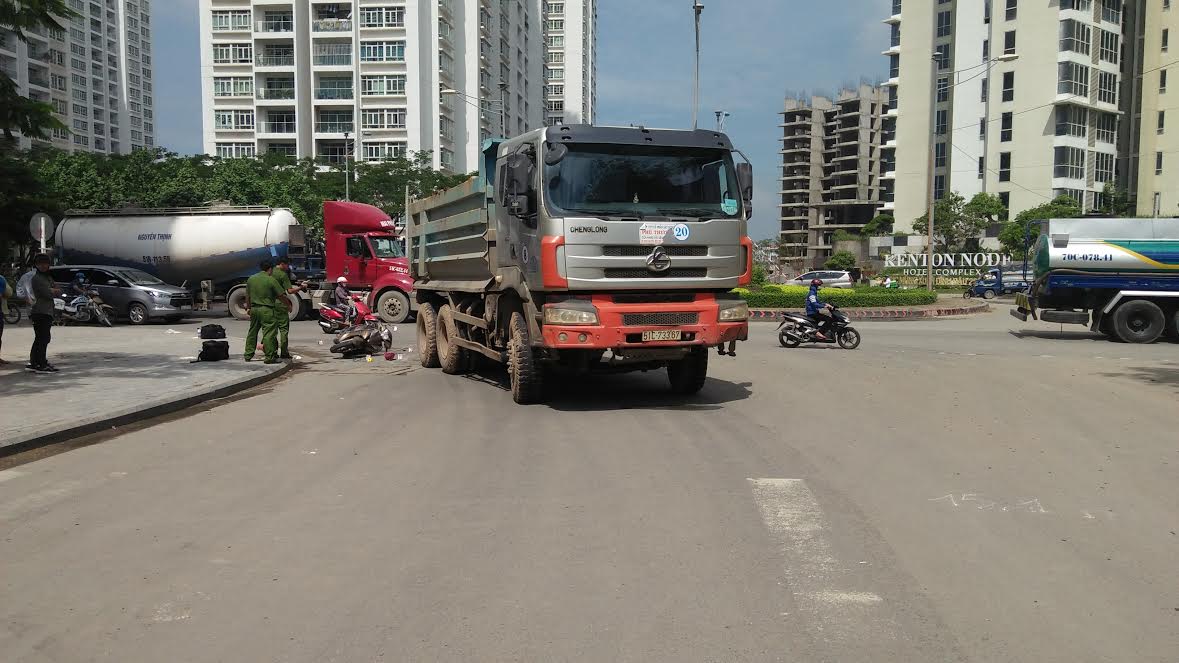 Tin nhanh - Chở con đi học, người phụ nữ bị ‘hung thần’ tông tử vong