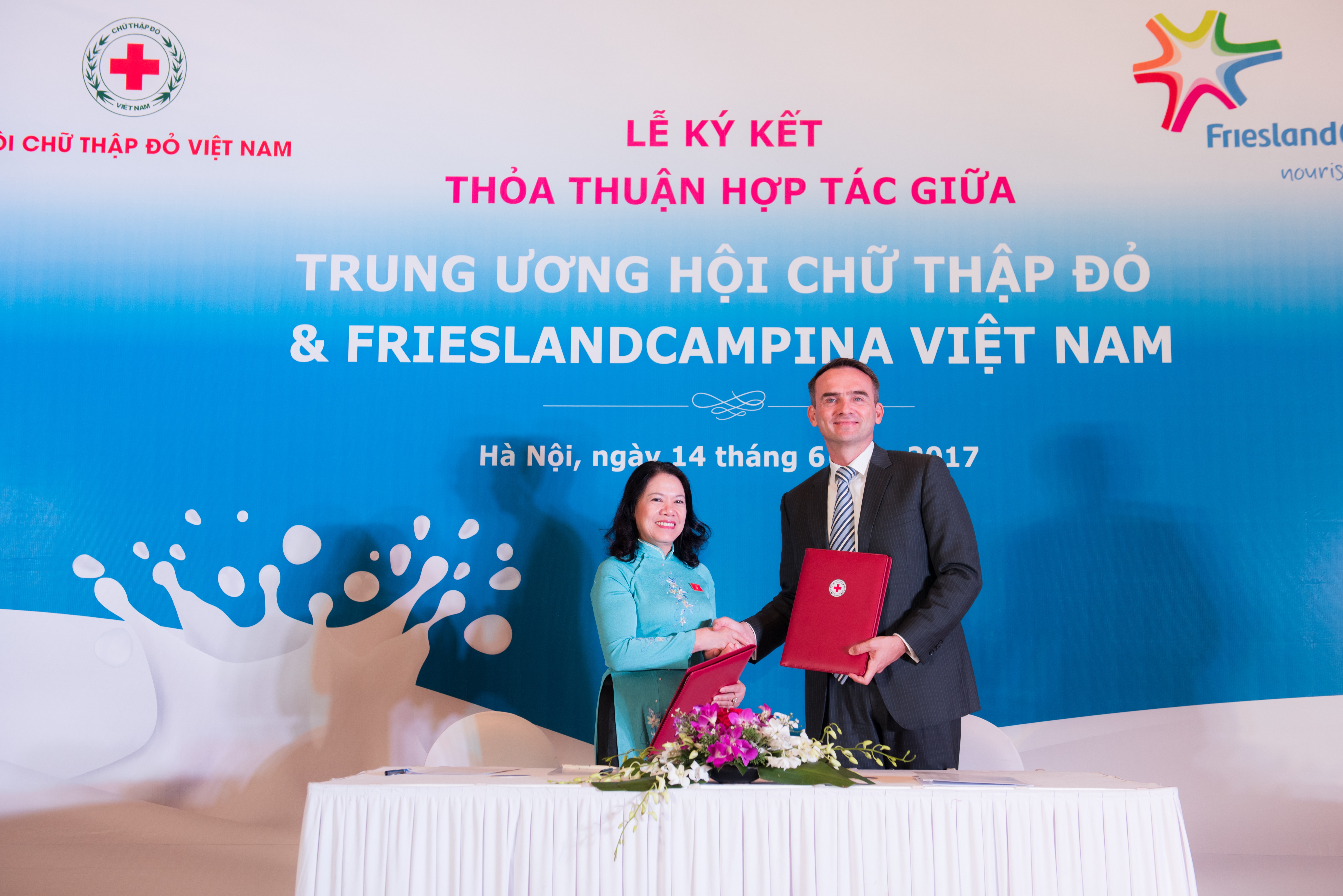 Cần biết - Hội Chữ Thập Đỏ & FrieslandCampina ký kêt thỏa thuận hợp tác