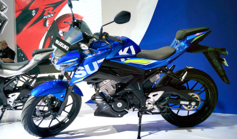 Thú chơi - Suzuki GSX-S150 độ phong cách 'cào cào' SuperMoto ấn tượng