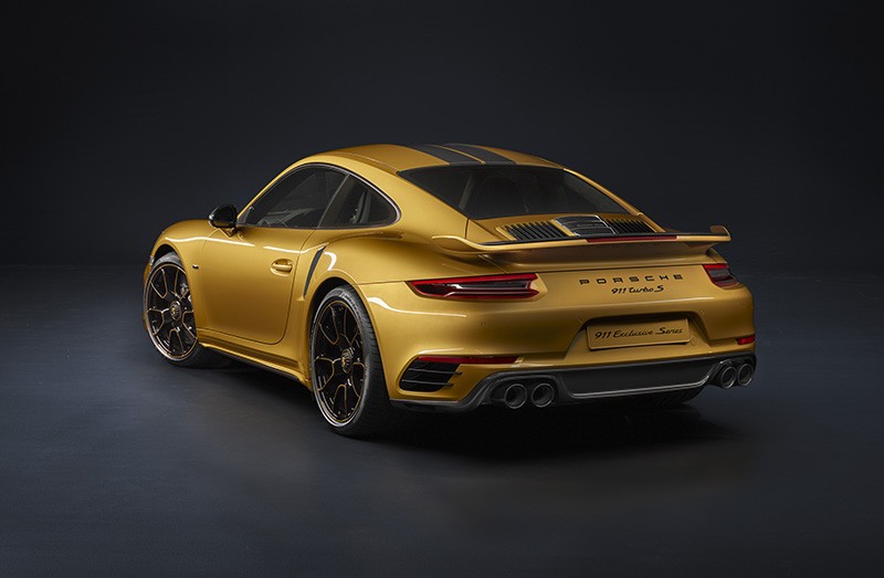 Thú chơi - Khám phá quy trình sản xuất Porsche 911 Turbo S Exclusive Series 