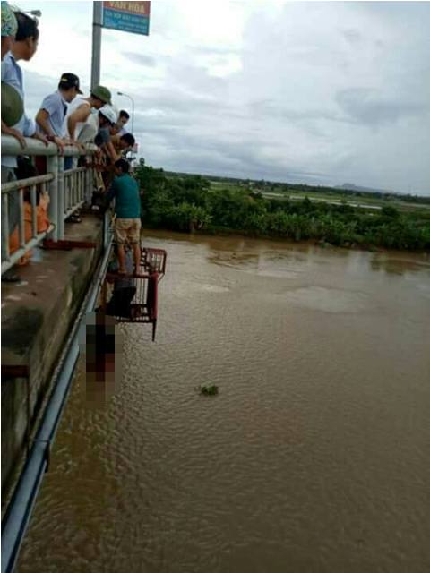 An ninh - Hình sự - Hải Phòng: Phát hiện người đàn ông treo cổ tử vong trên cầu