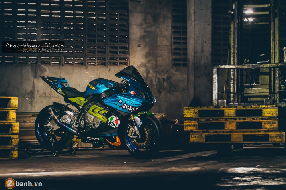 Thú chơi - Siêu mô tô BMW S1000RR 'cá mập' độ khủng tại Thái Lan