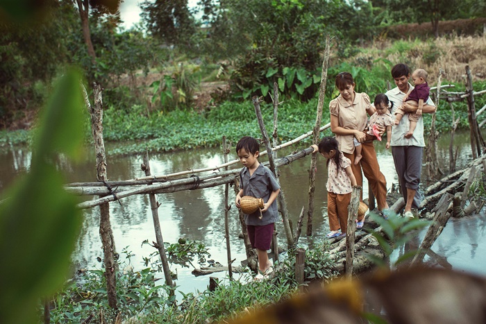 Ngôi sao - Phát sốt bộ ảnh gia đình nông dân siêu đáng yêu của Lý Hải – Minh Hà (Hình 2).