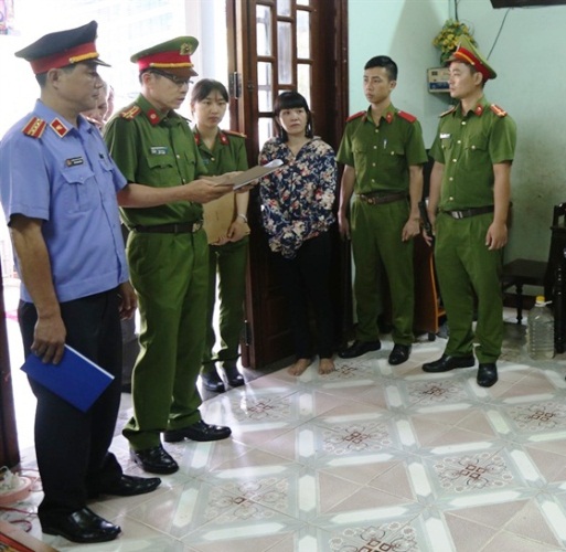 An ninh - Hình sự - Huế: Sập bẫy ‘nữ quái’ 4 tỷ đồng vì ham lãi suất cao