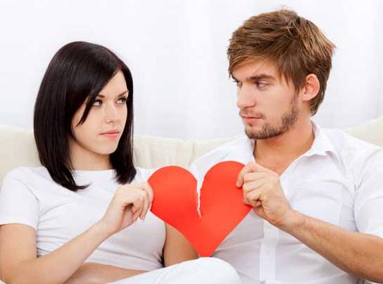 Gia đình - 4 dấu hiệu cho thấy cuộc hôn nhân của bạn cần được 'hâm nóng'