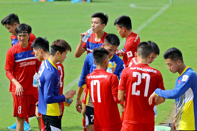 Bóng đá Việt Nam - Tin HOT tối 8/7: U22 Việt Nam đụng Thái Lan ngay vòng bảng SEA Games