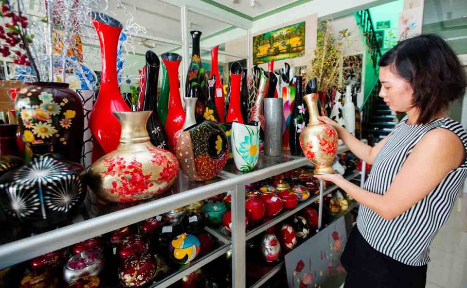 “Thủ phủ cõi âm" được đưa vào tour trải nghiệm mới cho du khách nước ngoài- Ảnh 6. “Thủ phủ cõi âm" được đưa vào tour trải nghiệm mới cho du khách nước ngoài- Ảnh 6.