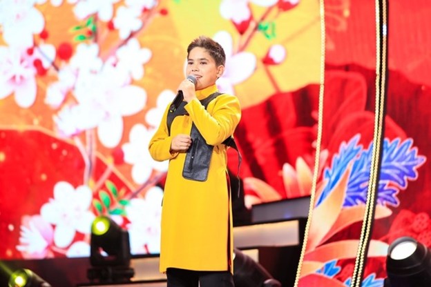Cậu bé rapper 11 tuổi từng "gây bão" vì hát với ca sĩ Như Quỳnh là ai?- Ảnh 1. Cậu bé rapper 11 tuổi từng "gây bão" vì hát với ca sĩ Như Quỳnh là ai?- Ảnh 1.
