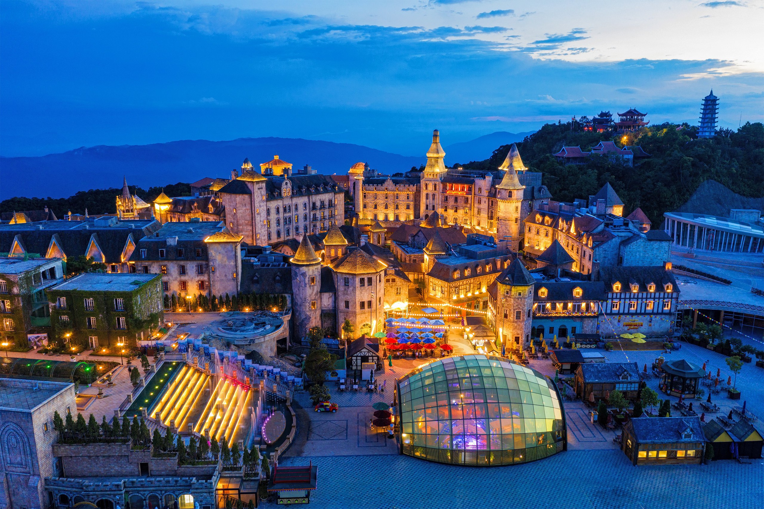Sun World Ba Na Hills tung combo Ba Na By Night với mức giá siêu hấp dẫn- Ảnh 6.