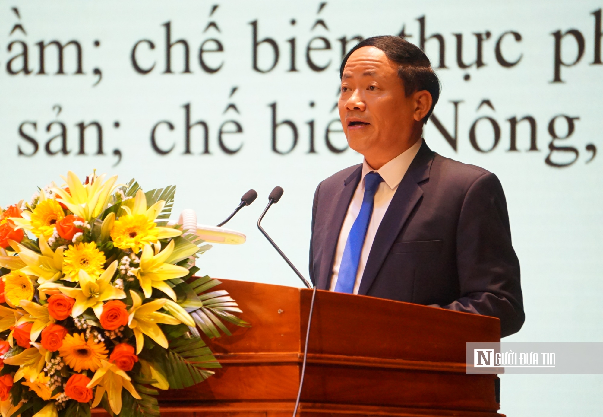 Ông Phạm Anh Tuấn- Chủ tịch UBND tỉnh Bình Định giới thiệu về tiềm năng, lợi thế của tỉnh. Ảnh: Thu Dịu Ông Phạm Anh Tuấn- Chủ tịch UBND tỉnh Bình Định giới thiệu về tiềm năng, lợi thế của tỉnh. Ảnh: Thu Dịu