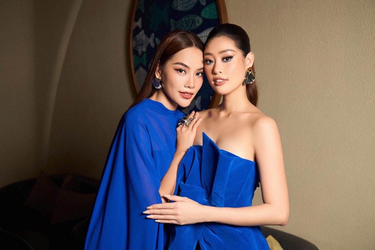 Hoa hậu Khánh Vân tung ảnh bên dàn phù dâu "hot hòn họt"- Ảnh 6. Hoa hậu Khánh Vân tung ảnh bên dàn phù dâu "hot hòn họt"- Ảnh 6.