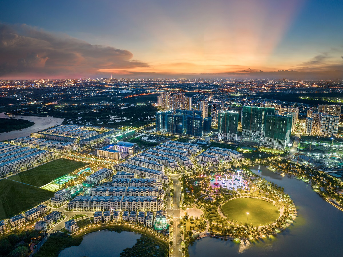 Cố vấn đầu tư của các nguyên thủ quốc gia: “Vinhomes Grand Park đang dẫn đầu thị trường và đi trước nhiều đối thủ”- Ảnh 6. Cố vấn đầu tư của các nguyên thủ quốc gia: “Vinhomes Grand Park đang dẫn đầu thị trường và đi trước nhiều đối thủ”- Ảnh 6.