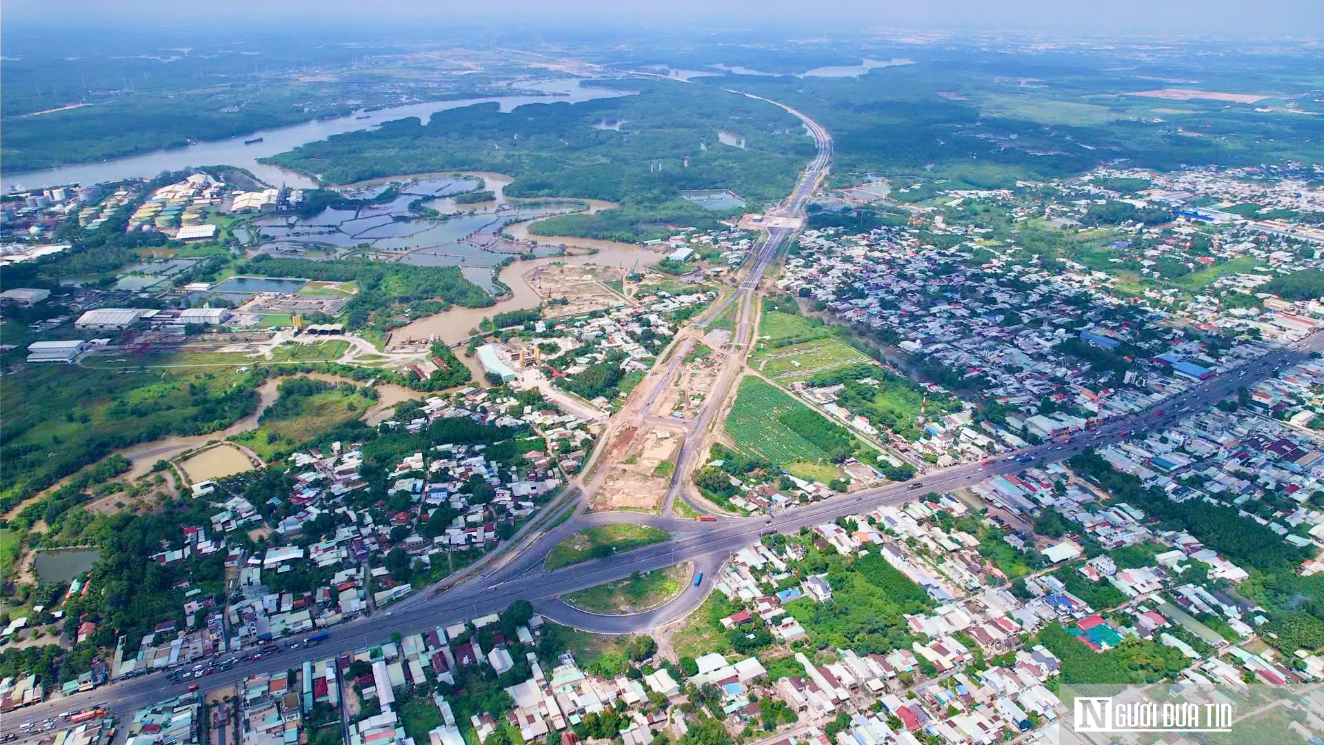 Ngắm nhánh phía Đông cao tốc Bến Lức – Long Thành sắp hoàn thiện- Ảnh 19.