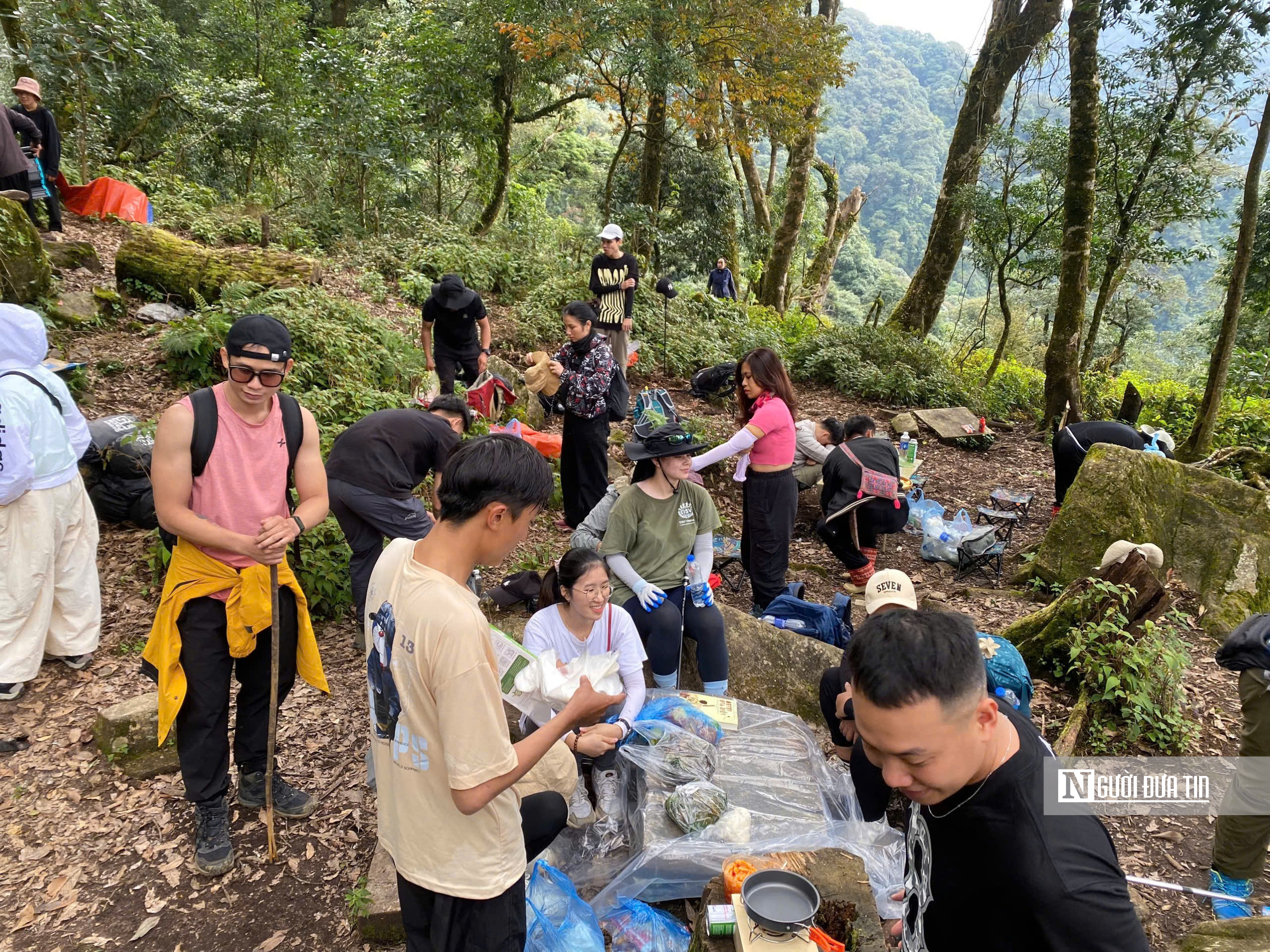 Trekking Tà Chì Nhù - những bước chân trên 