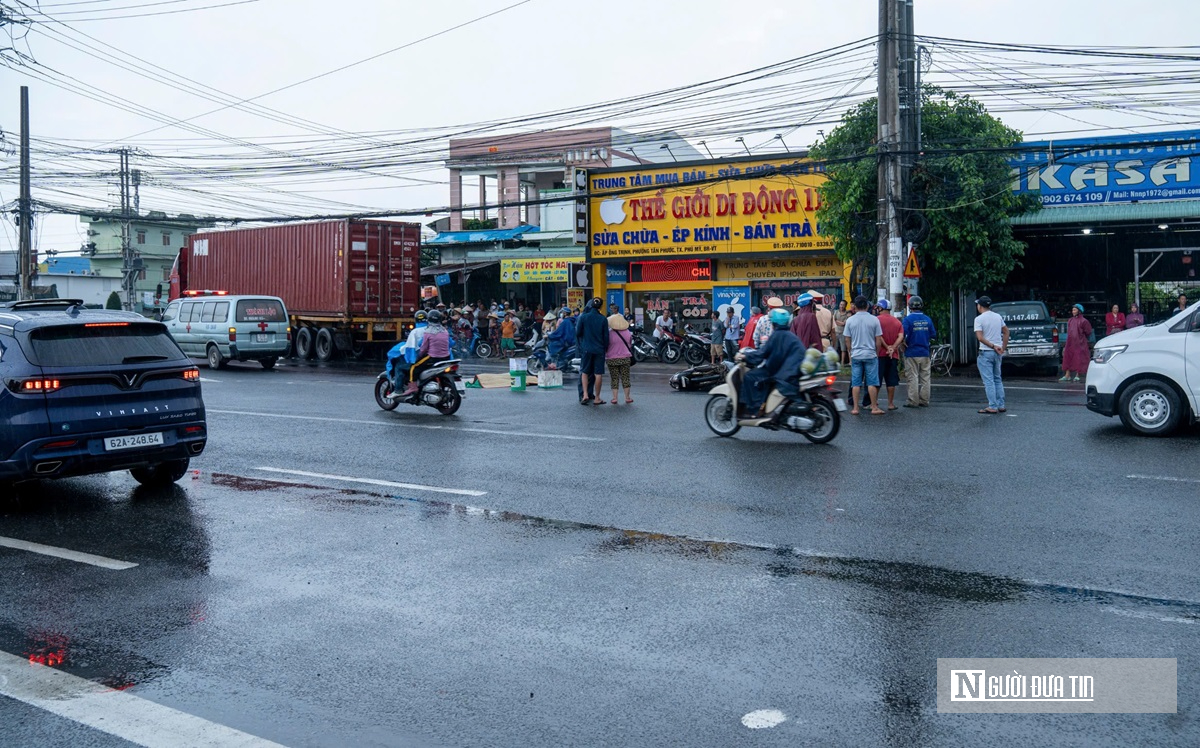 Khởi tố tài xế xe đầu kéo gây tai nạn khiến người đi xe máy tử vong- Ảnh 2.