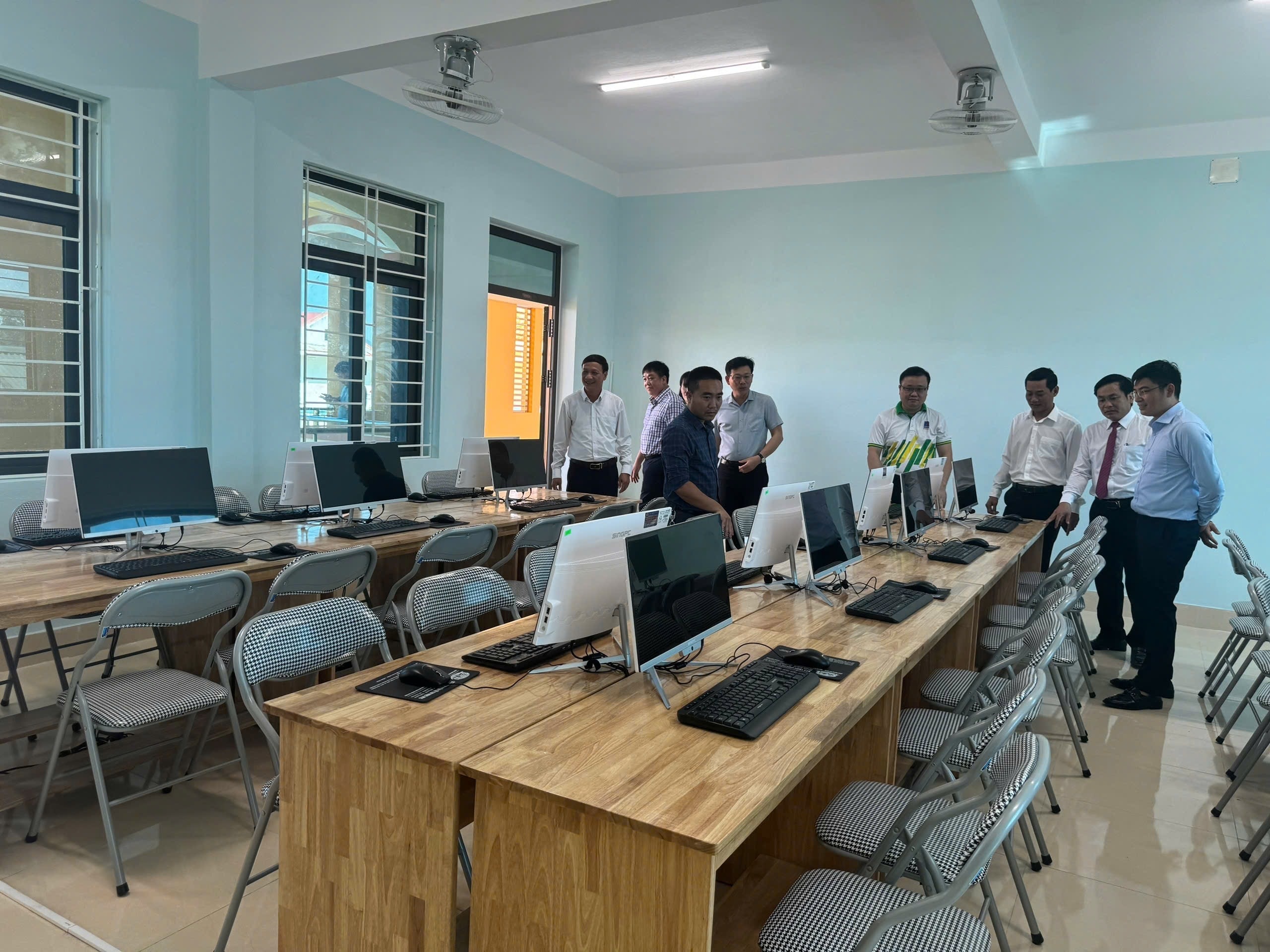 PVFCCo đồng hành cùng sự phát triển giáo dục- Ảnh 3.