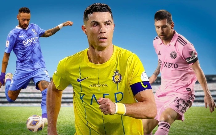 Cristiano Ronaldo (giữa) và Messi (phải) cùng Neymar (trái) là 3 cầu thủ kiếm tiền giỏi nhất thế giới. (Ảnh: Forbes)