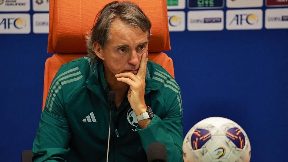 HLV Roberto Mancini sẽ bị Saudi Arabia sa thải sau chuỗi kết quả kém cỏi.