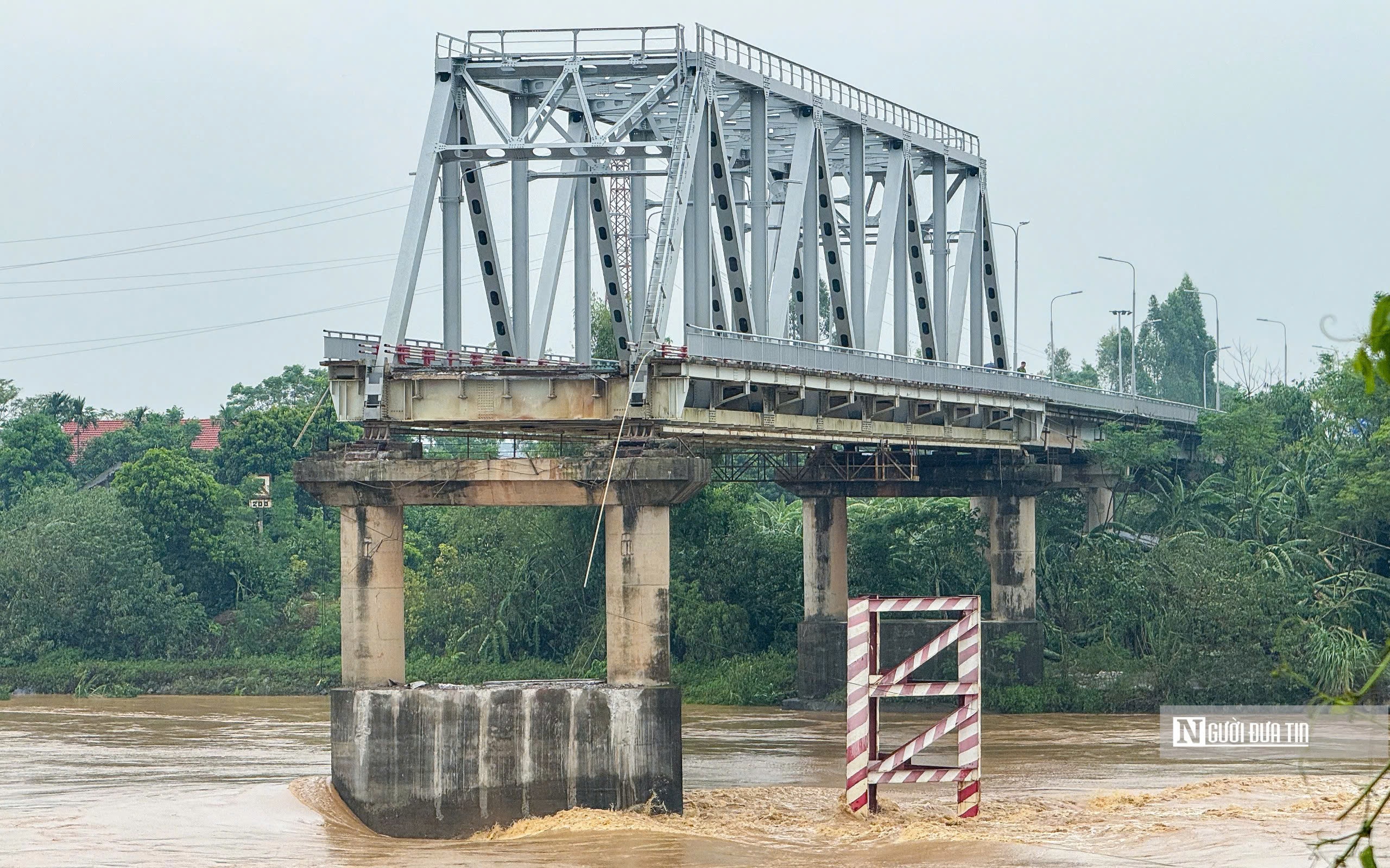 Khởi công cầu Phong Châu mới trong tháng 12/2024- Ảnh 1.