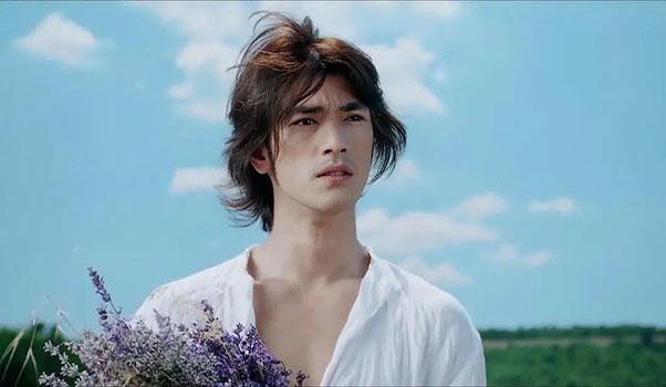 Nam diễn viên bí ẩn nhất giới giải trí: Rời xa showbiz về quê làm ruộng, trồng hoa- Ảnh 10. Nam diễn viên bí ẩn nhất giới giải trí: Rời xa showbiz về quê làm ruộng, trồng hoa- Ảnh 10.