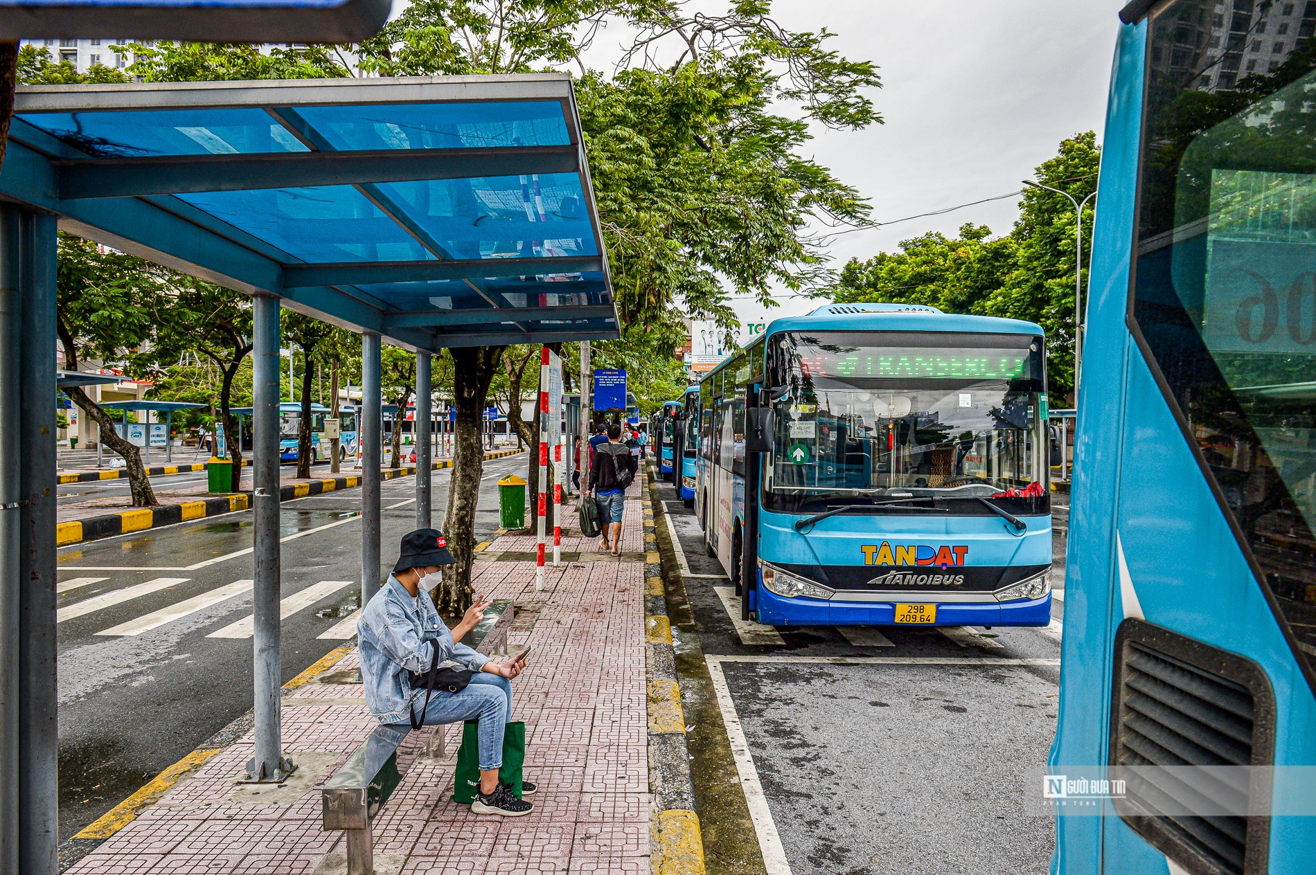 Hà Nội: Đối tượng được miễn phí xe buýt không phải đổi thẻ khi hết hạn- Ảnh 1.