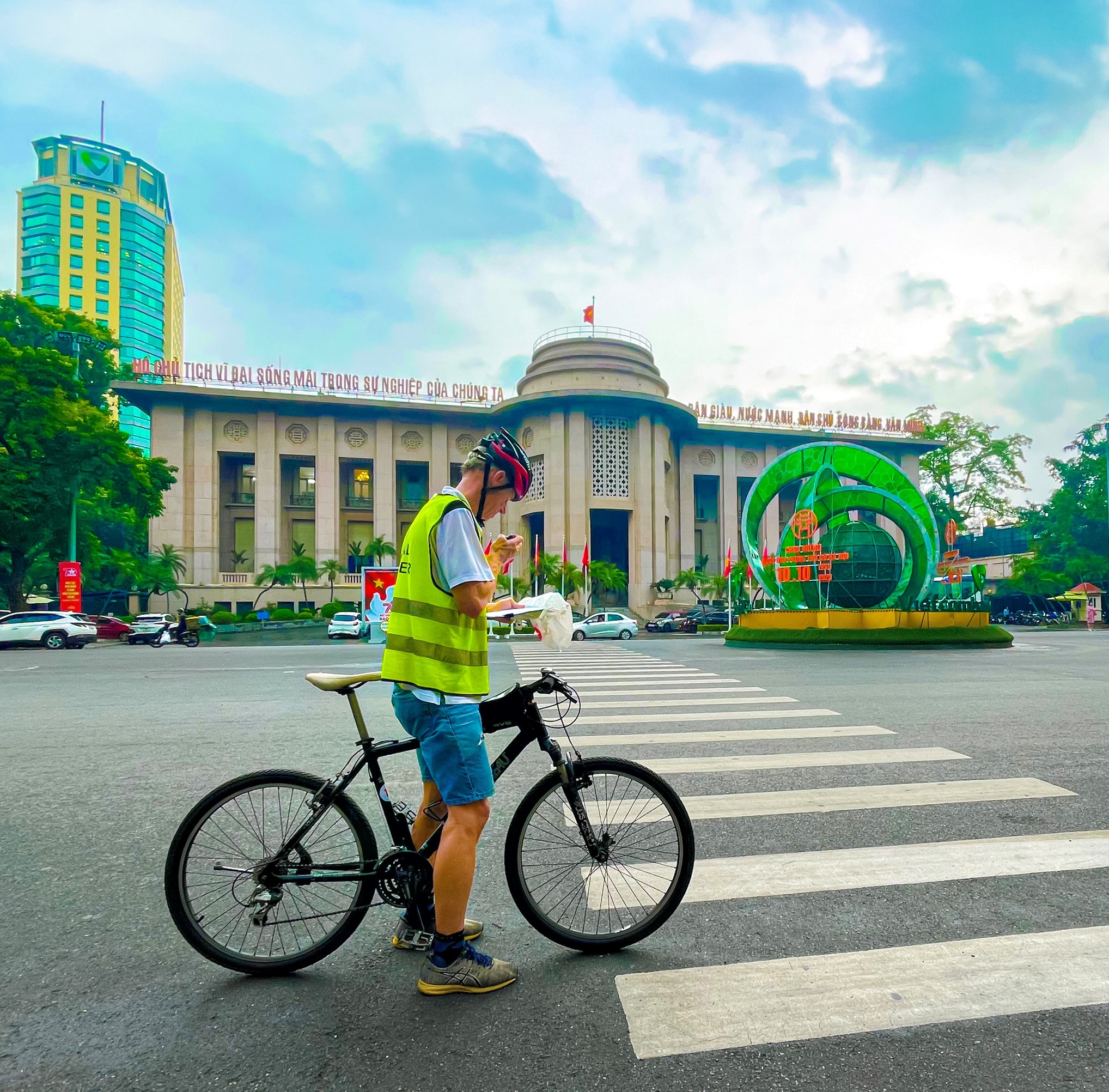 Cung đường VPIM 2024 có gì đặc biệt mà runner háo hức chờ mong?- Ảnh 4. Cung đường VPIM 2024 có gì đặc biệt mà runner háo hức chờ mong?- Ảnh 4.